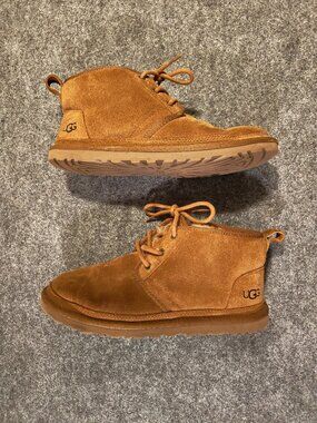 UGG | Shoes | Ugg Neumel Ii Graphic Spell Out Chestnut Suede  display picture 2